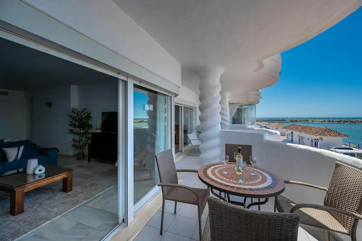 Puerto Marina Sea Views Apartamento Benalmádena 0*,  Espanha